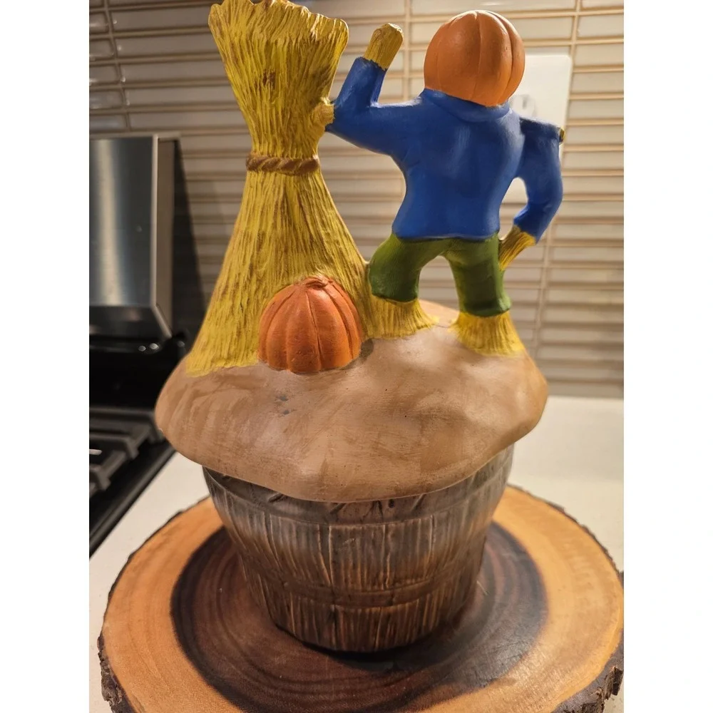 VTG Hand Painted Fall/Halloween Ceramic Cookie Jar Scarecrow Jack O Lantern